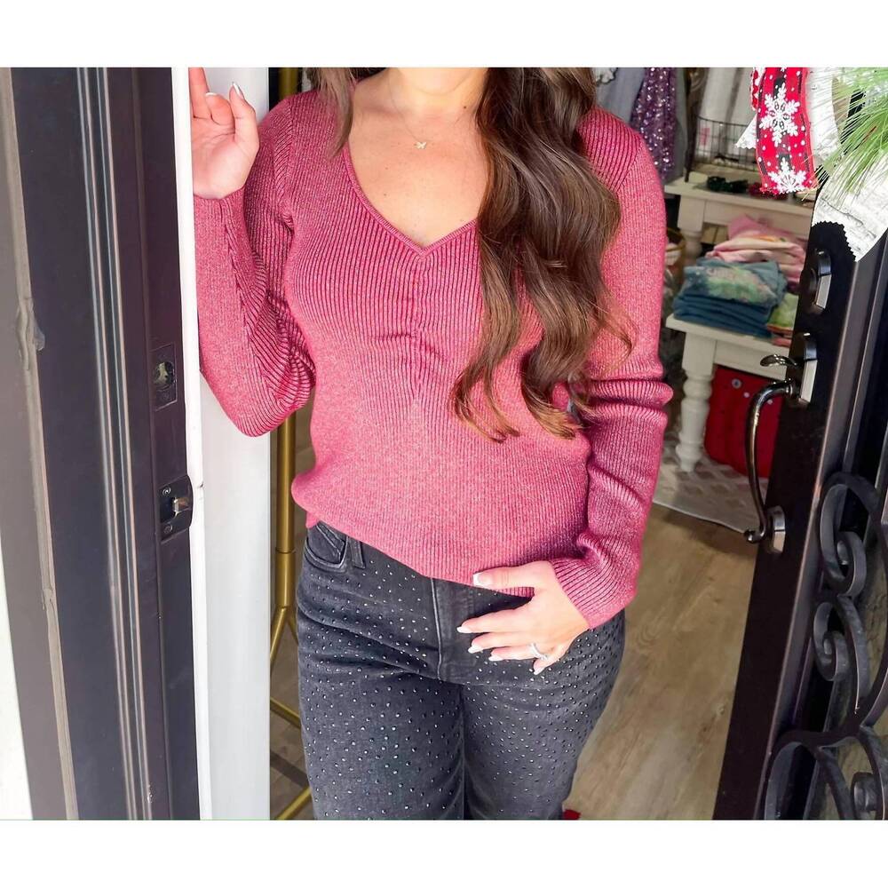NEW ANOTHER LOVE leighton ruched rib top in cranberry lurex